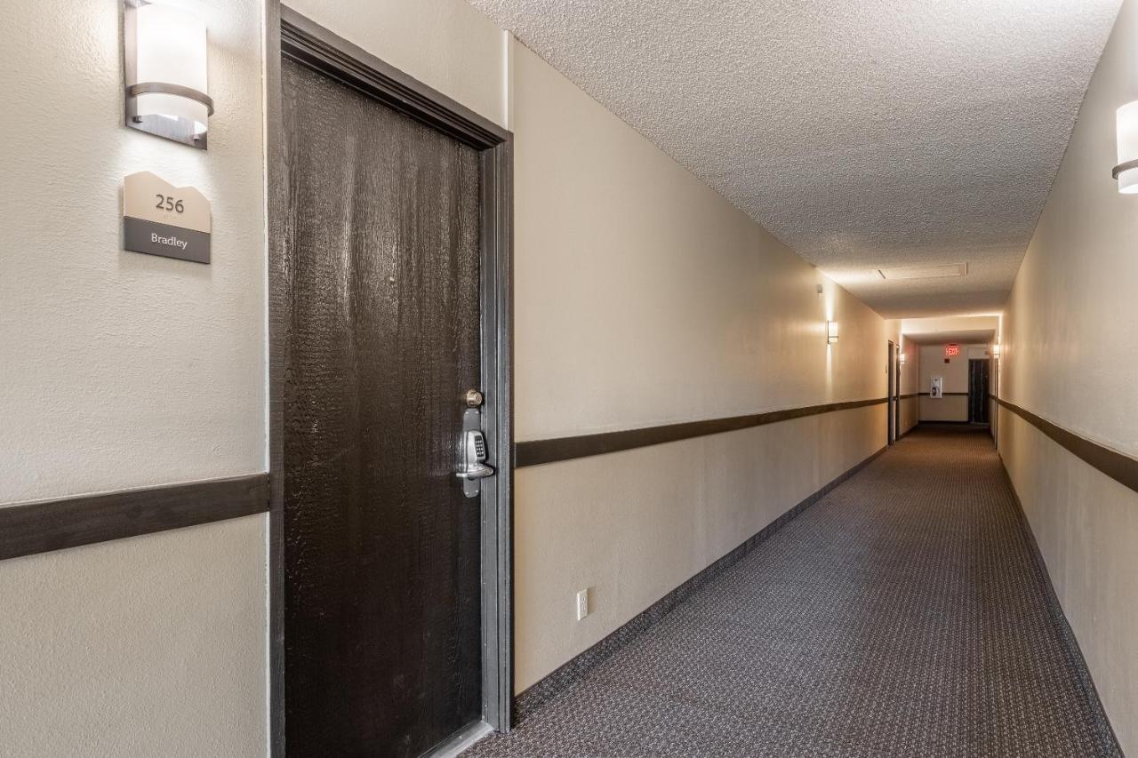 Summit #256 - Top Floor Summit 1 Bedrm 1 Bathrm Condo Just Steps Too Little Eagle Lodge Sleeps 4 マンモス・レイクス エクステリア 写真